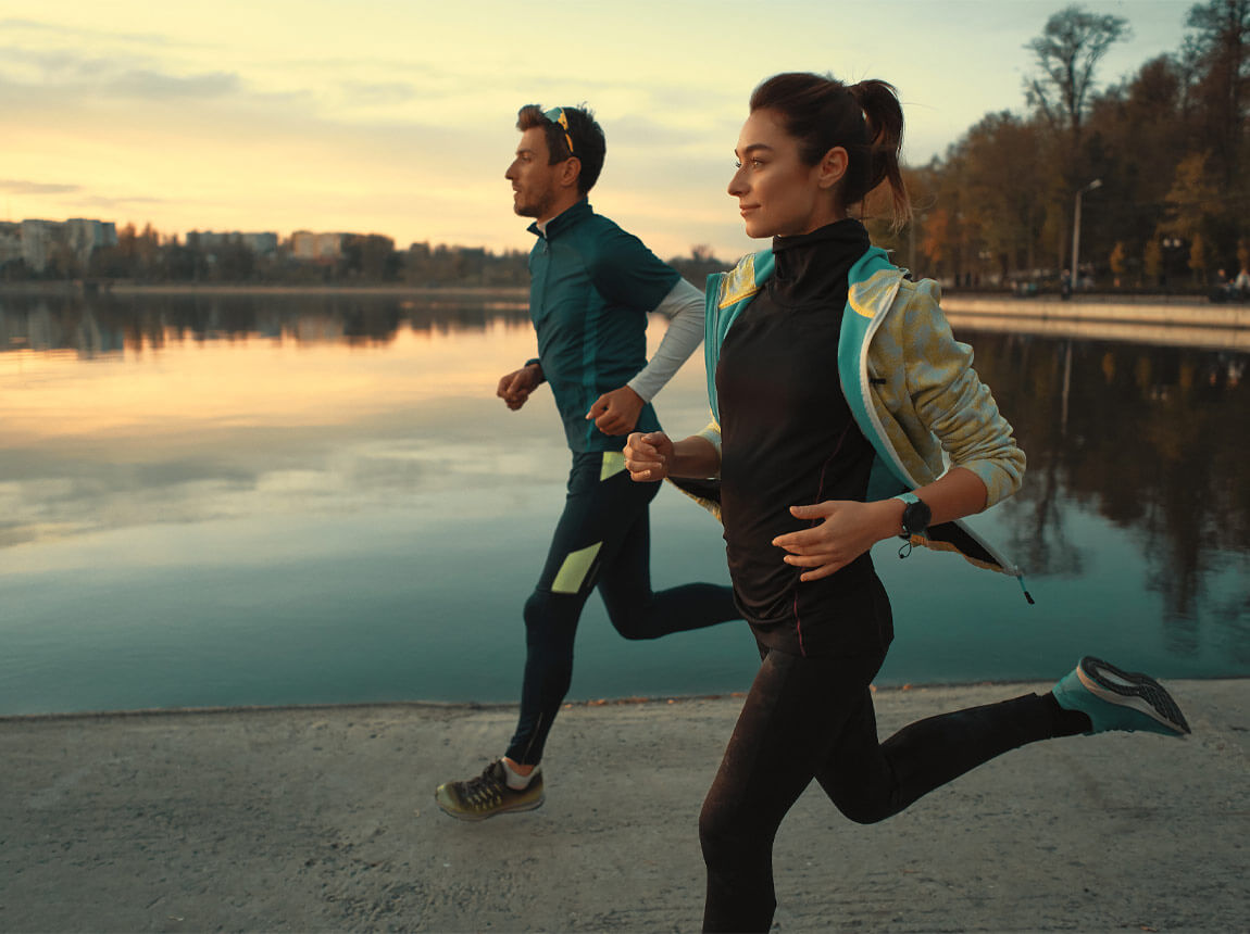 muži a ženy - bežecký tréning 