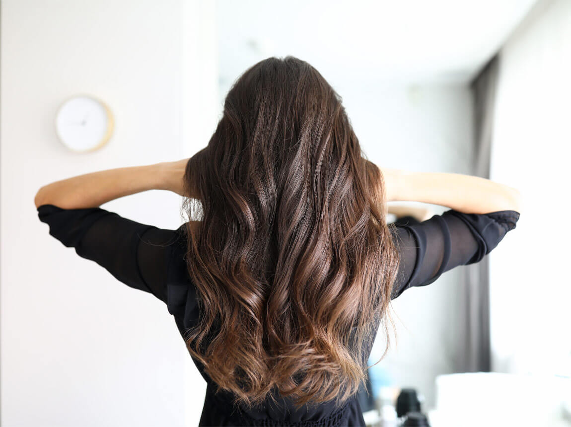 žena - krásne vlasy 