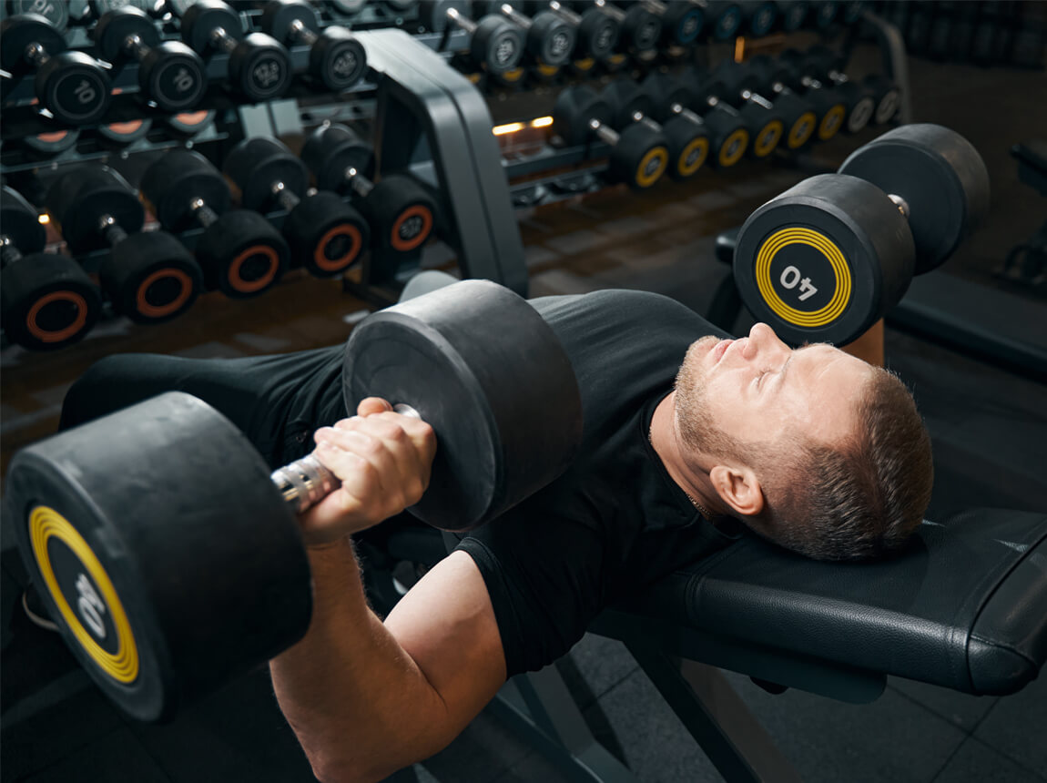 budovanie svalovej hmoty - silový trening 