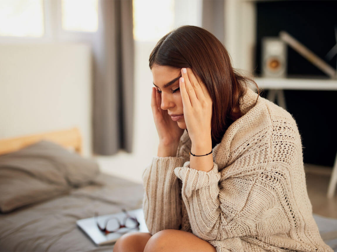 žena – migréna, vitamíny skupiny B