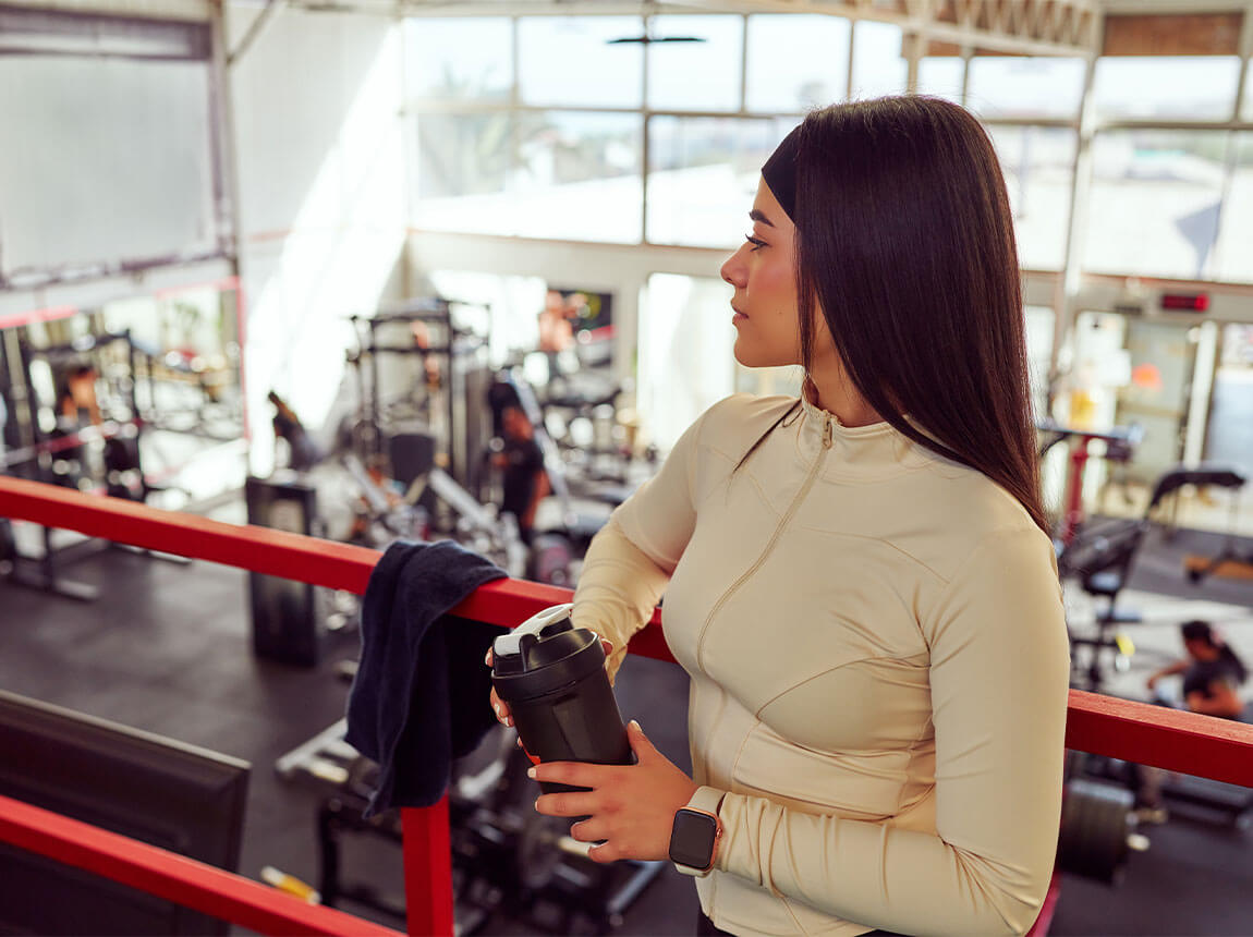 žena s &scaron;ejkrom - kreat&iacute;n