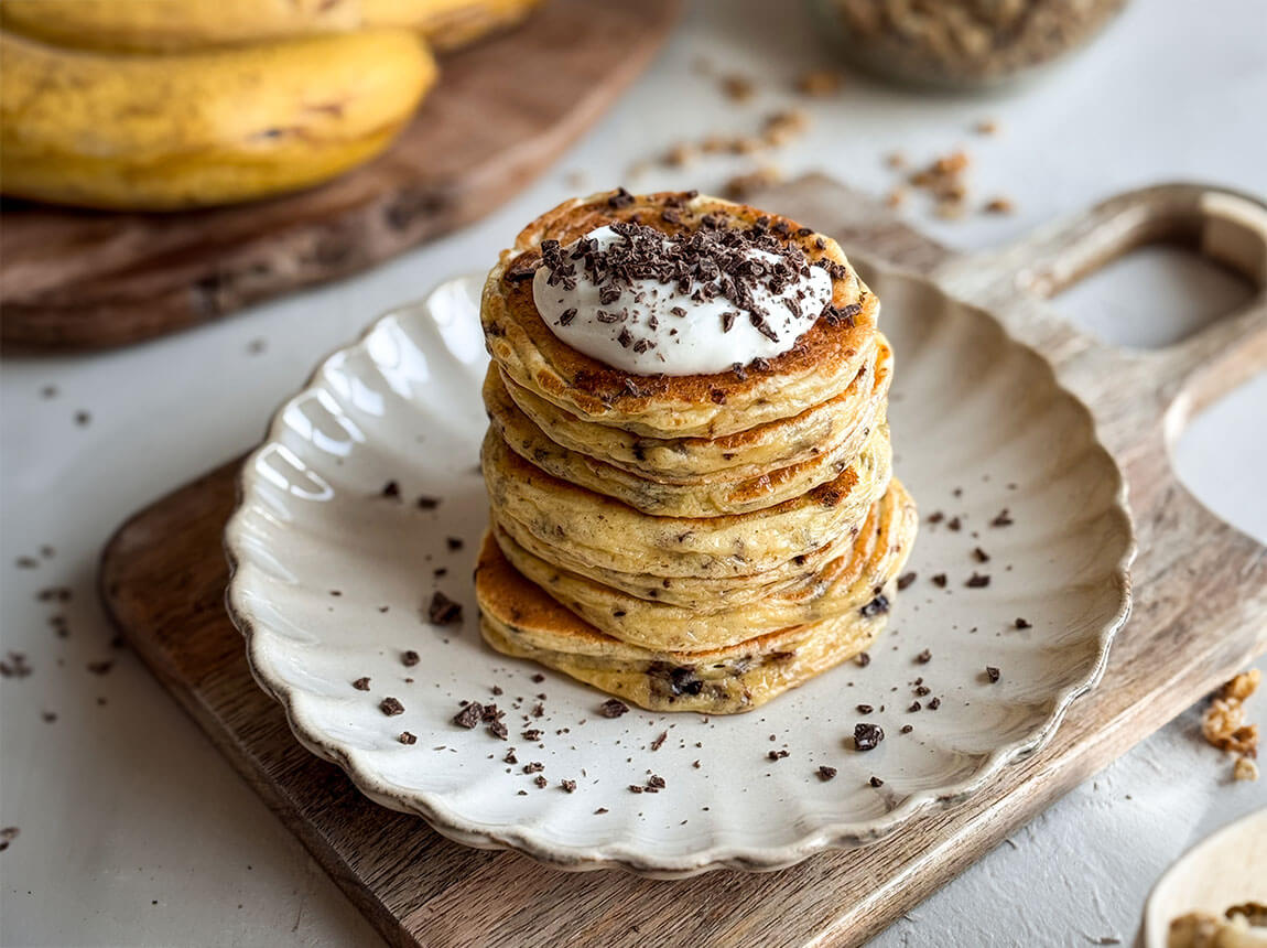 palacinky z tvarohu s čokol&aacute;dov&yacute;mi lupienkami