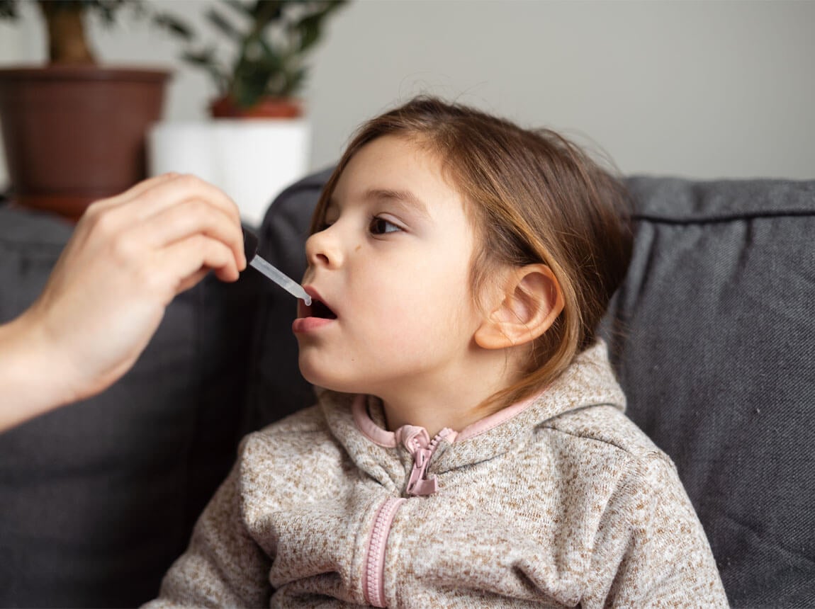 dievčatko - vitamin C v kvapkách