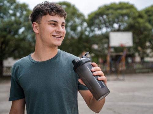 Sú proteínové doplnky pre teenagerov bezpečné?