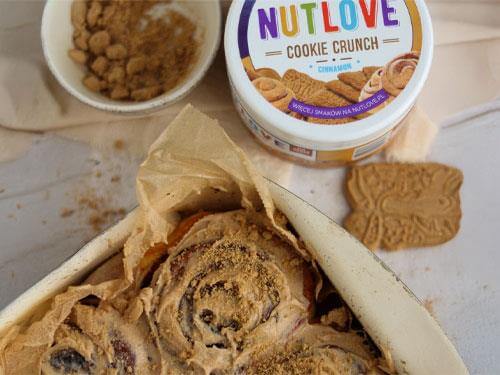 Recept na škoricové rožky s krémom z sušienok