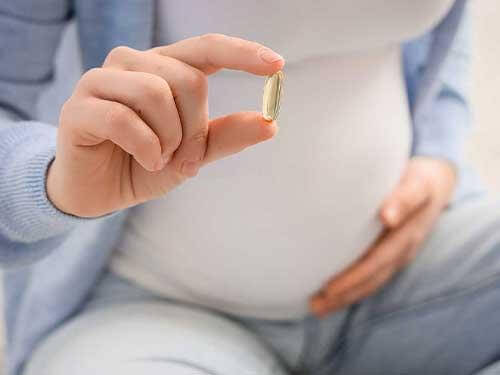 Omega-3 počas tehotenstva a dojčenia – dávkovanie